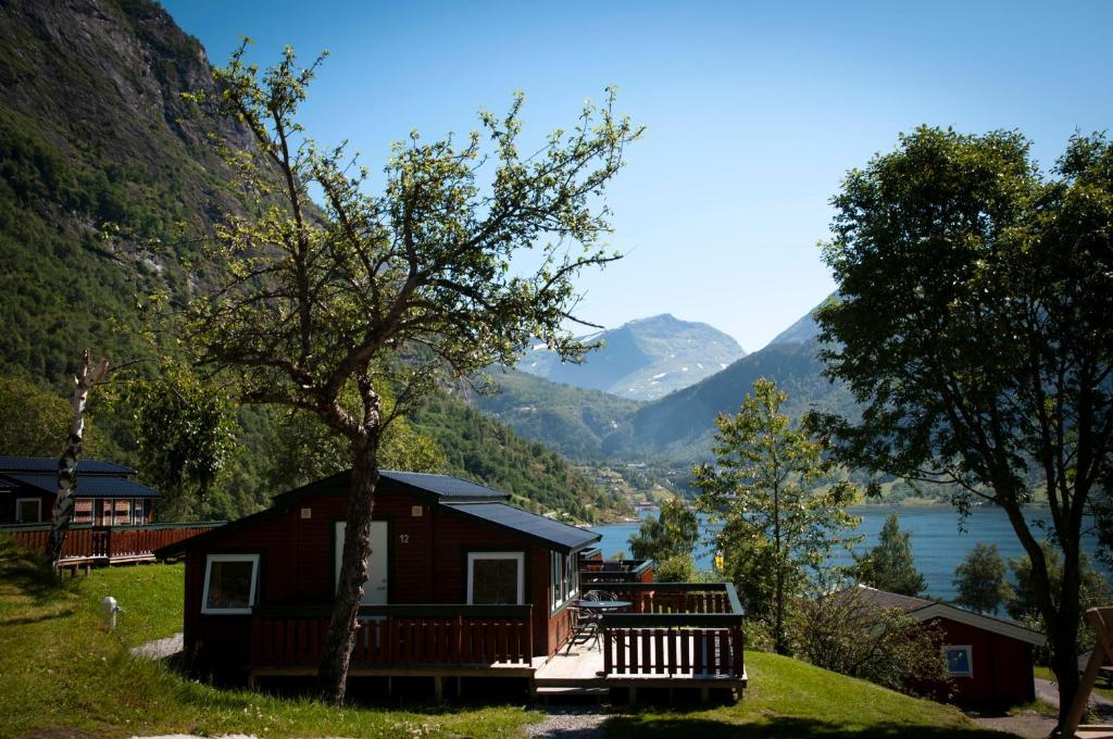 Grande Hytteutleige Og Camping Hotel Geiranger Room photo